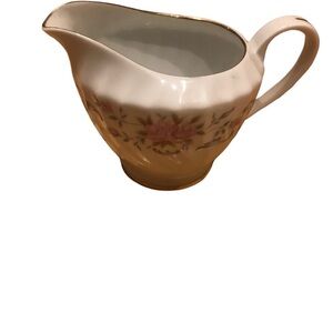 Astro  Portelan trimmed milk cup vintage​​​​​​​​